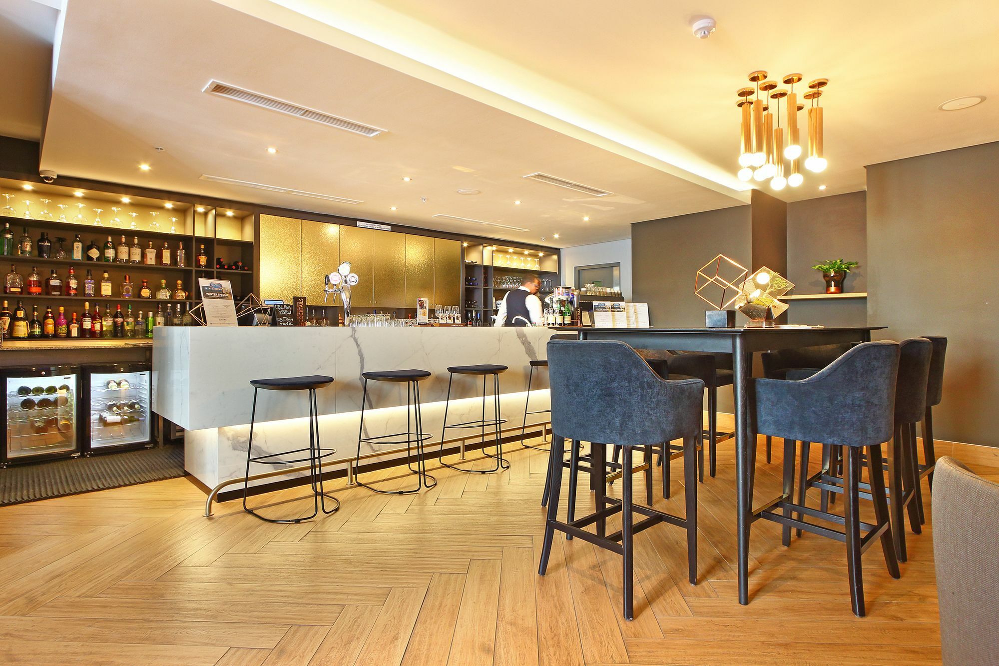 Triangle Luxury Suites By Totalstay Kapstaden Eksteriør billede